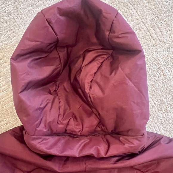 Lululemon “Down for It All” jacket size 8 - Picture 11 of 11